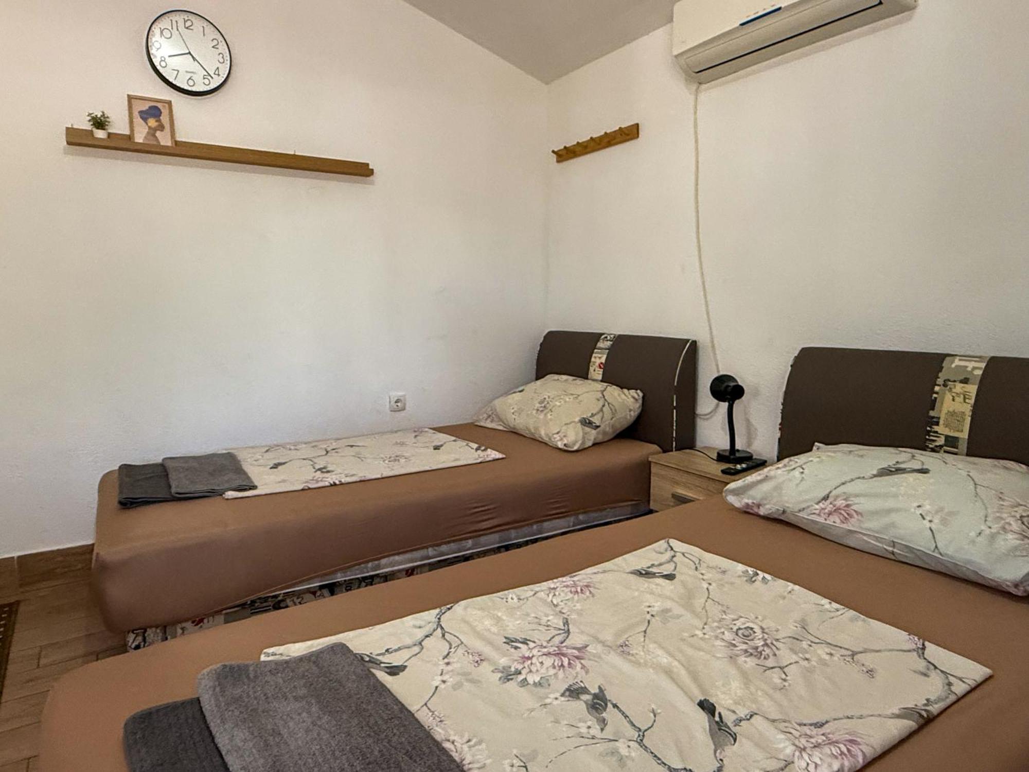 Apartman Meghan Pula Exteriör bild